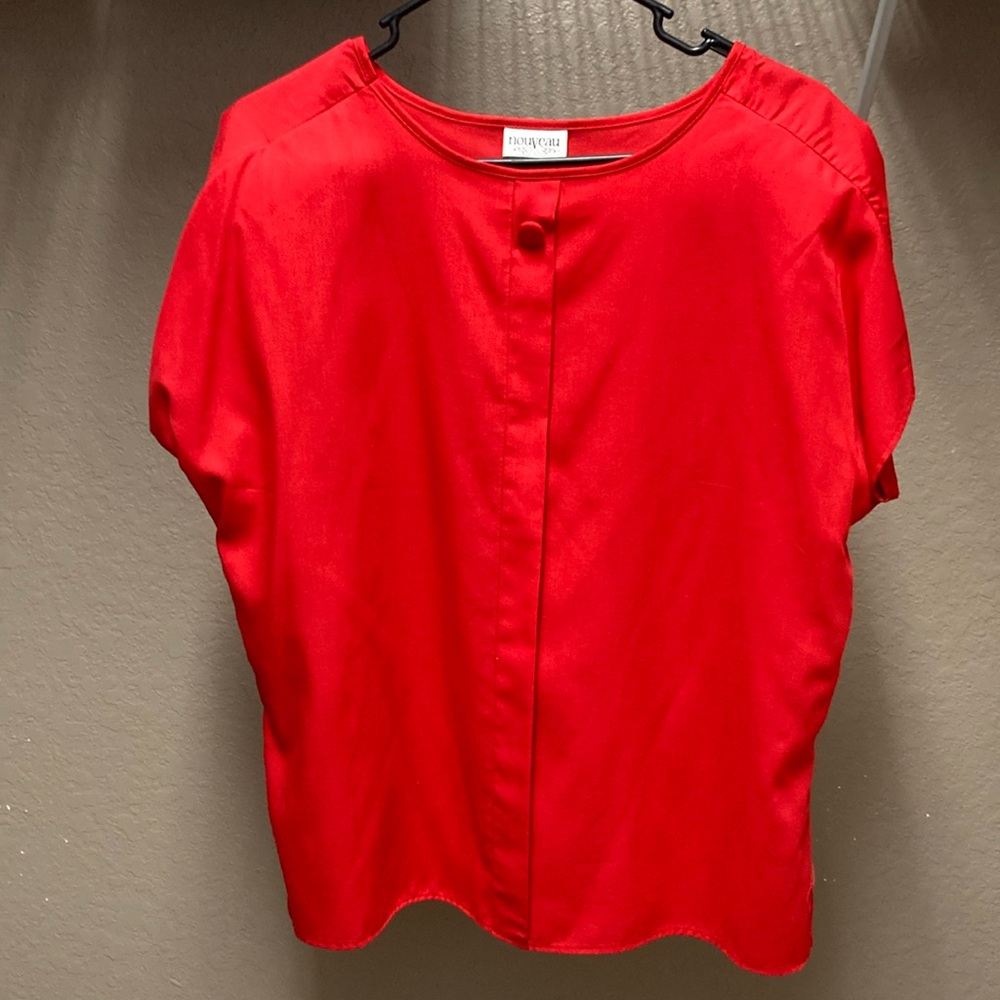 Vintage Nouveau Red Top Size Large